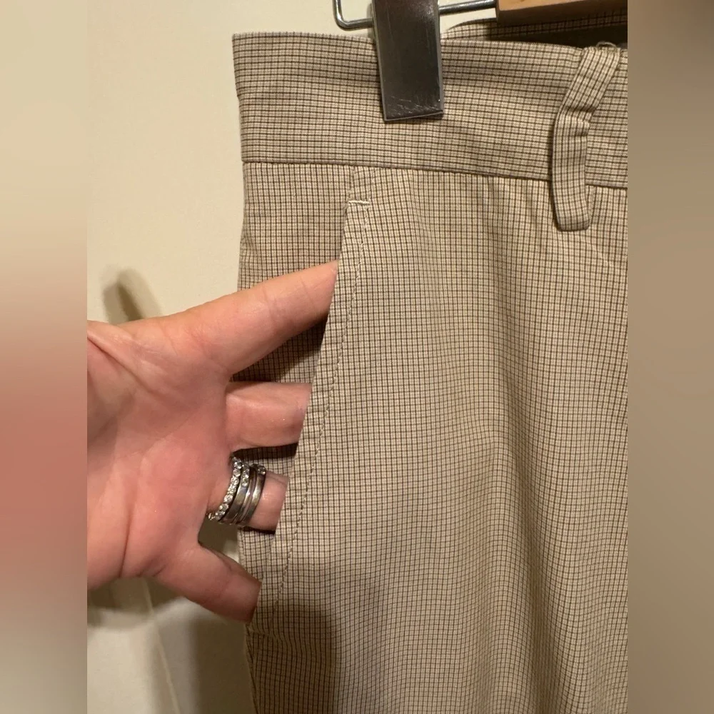 Banana Republic Men’s Khaki Tan Plaid Pants Sz 31/32